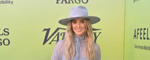 Lainey Wilson Partners With Whataburger, Gives Away Free Food