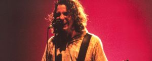 3 Slow-Build Songs From the 1990s That Still Give Me Goosebumps