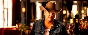 Jon Pardi Reveals How Tom Petty and Jay Joyce Inspired His New Musical Chapter With ‘Honkytonk Hollywood’