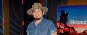 Police Forcibly Remove Country Singer From Stage Amid Erratic Performance: “Truth Is I’m Not Ok”