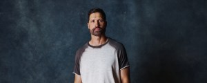 Walker Hayes Shares Personal Stories of His Life on Emotional New Album, ‘17 Problems’—“I Love Where I Am With Everything, Even the Worst Stuff That’s Ever Happened to Me”