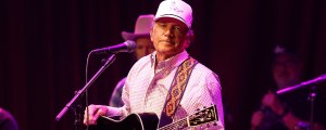 3 Country Songs From the 2000s That Should Have Been No. 1 Singles, but Weren’t