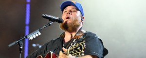 Remembering 3 of Country Music’s Most Controversial Moments at the Grammys