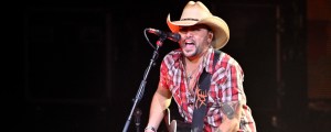 4 Country Party Songs From the Last Decade That Are Perfect for a Friday Night Playlist