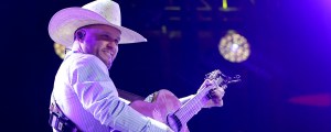 4 Country Artists Who Began Their Careers in Their Home State of Texas