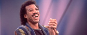 These 4 Classic Rock Songs From 1986 Don’t Make Much Sense, but I Still Keep Listening to Them