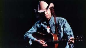 3 Country Songs From the 1990s That You Have To Admit Also Rock