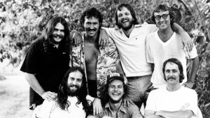 How a Producer’s Suggestion Unlocked the Potential of The Ozark Mountain Daredevils’ Biggest Hit in 1975