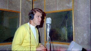 On This Day in 1969, Glen Campbell Was in the Midst of an Impressive Run Thanks to This Unintentional Protest Anthem