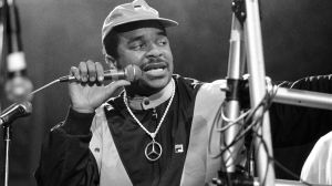 4 One-Hit Wonders That Would Definitely Be Considered Problematic if They Came Out Today
