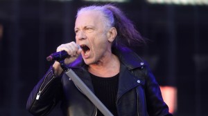 Iron Maiden’s Bruce Dickinson Criticizes Singer Who Perform Past Their Prime: “They’re Not Legends Anymore”