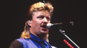 4 Forgotten Country Hits From the 90s That Deserve To Be Rediscovered