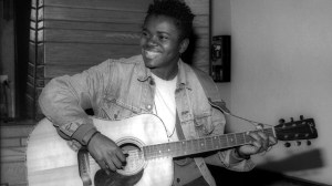 3 Singer-Songwriters Who Changed Popular Music With Just One Album