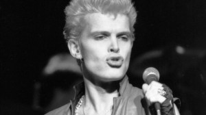 3 Pop Songs From 1990 That Should Have Been No. 1 Hits