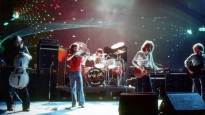 3 Catchy Songs From 1977 Everyone Knew but Nobody Talks About Anymore