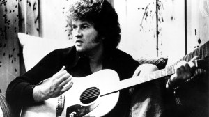 3 One-Hit Wonders From 1974 With Melodies That Still Echo Decades Later