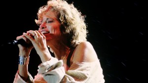 A Famous Hollywood Executive Inspired This Massive Carly Simon Hit