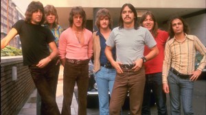 These 3 Yacht Rock Songs From the 1970s Still Make Me Smile Today