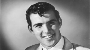 Born in North Carolina 87 Years Ago, โMr. Country Rockโโthe Teen Idol Once Slated To Compete With Elvis Presley