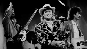 4 Songs From 1993 That Are Better Than Anything on Country Radio Today
