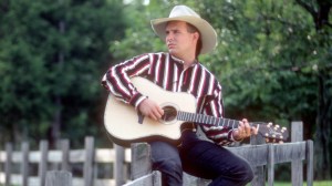 On This Day in 1990, Garth Brooks Was at No. 1 With a Song He Promised To Cut Before He Signed His First Record Deal