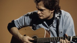 3 Folk Rock Songs That Made Growing up Sound Terrifying Back in the 1970s