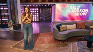 โItโs Just a Different World, You Know?โ: Kelly Clarkson Jokes About Getting Fired by NBC, HR Meetings During Vegas Residency