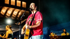 Noah Kahan Becomes Fourth Artist to Be Inducted Into the Fenway Music Hall of Fame After Four Sold Out Shows in Boston