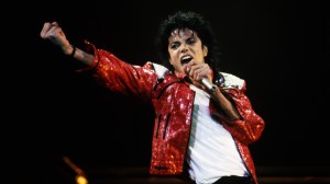 On This Day in 1988, Michael Jackson Proved He Was King of the Pop Chart When This History-Making Single Went No. 1