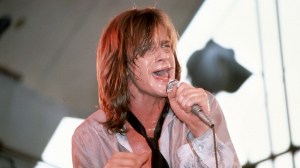 Eddie Money’s Last Top 40 Hit From 1991 Benefited From His Old-School Skills