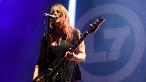 L7 Bassist Jennifer Finch Dead at 59, Days After Going Public With Brain Cancer Battle