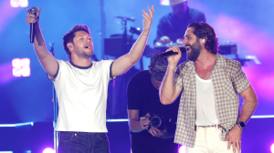 Concert Review: Niall Horan and Thomas Rhett Swap Songs in Nashville, Tennessee