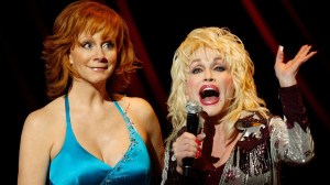Dolly Parton Surprised Reba McEntire by Turning a Tribute Into an Unforgettable Duet