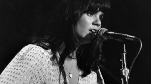 Linda Ronstadt Always Regretted This Song, Despite It Being a Major Hit in 1974