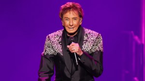 Barry Manilow Delays Lexington Performance Minutes Before Showtime