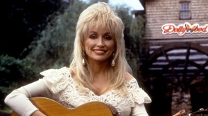 ‘The Voice’ Star Brings the Grand Ole Opry to a Standstill With Powerful Dolly Parton Tribute