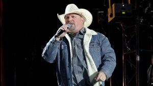 Garth Brooks Reveals Next Major Stop on Blame It All on My Roots Tour