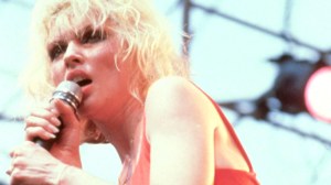 3 Songs From 1979 That Teens Couldn’t Stop Playing in Their First Car