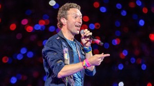 3 Pop Songs From the 2000s That Will Actually Make You Smarter