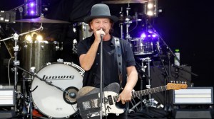 Eddie Vedder Honors Late Friend With Emotional 3 A.M. Busk on the Streets of Dublin