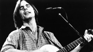 4 Singer-Songwriter Albums From 1974 That Weโre Still Playing a Ton Today