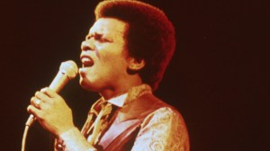Johnny Nash Made History With This Song (At It Was Shockingly His Only No. 1 Single)