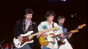 4 Country Songs From 1987 That Still Make Me Smile Today
