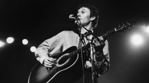 4 Novelty Hits From the 1980s That Might Confuse Fans Today