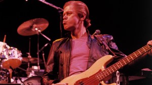 Remembering When Chicago Moved on From Peter Cetera but Kept the Power Ballads in 1986