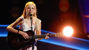 “What’s Happening Here?!”: 14-Year-Old Stuns Kelly Clarkson and Queen Latifah on ‘The Voice’