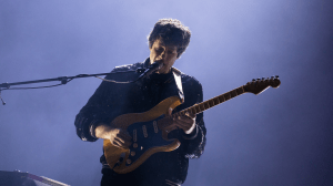 3 Legendary Tracks That Sound Like Driving on an Empty Highway at Midnight