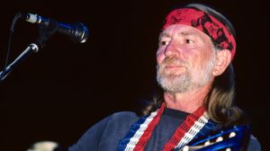 44 Years Ago Today, Willie Nelson Hit No. 1 With an Album Anchored by a Song Previously Recorded by Brenda Lee and Elvis Presley