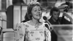 Born 99 Years Ago Today in Memphis, the Multifaceted ”Nashville Sound” Architect Who Backed Roy Orbison, Patsy Cline, and Jim Reeves
