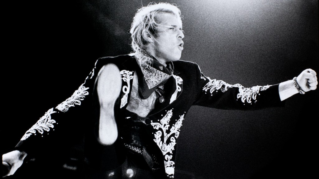 3 Classic Rock Albums From 1991 That Suddenly Sounded Old Overnight